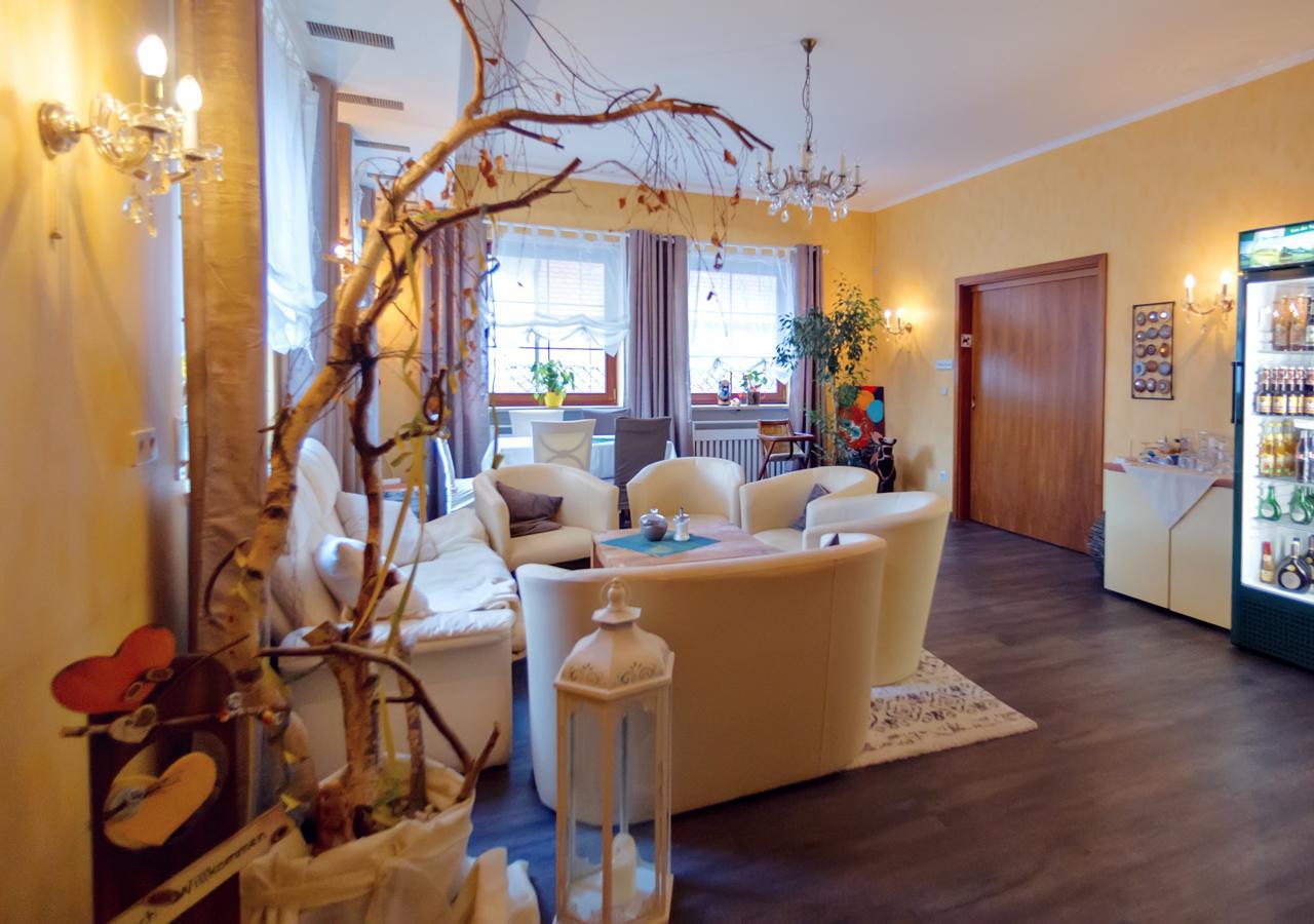 Hotel Kattenbeck Алерсберг Екстериор снимка